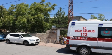 Trafik kazasnda hayatn kaybeden polis memuru Kayseri'de topraa verildi