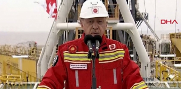 Cumhurbaşkanı Erdoğan Fatih Sondaj Gemisi'nden müjdeyi verdi