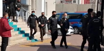 Kayseri'de aranan 15 kii yakaland