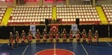 Demir Karamanc Genlik Spor Kulb, halkoyunlar blge yarmasnda birinci oldu