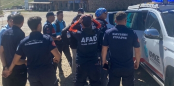 Erciyes'te yüksek irtifa rahatsızlığı yaşayan 3 dağcı kurtarıldı