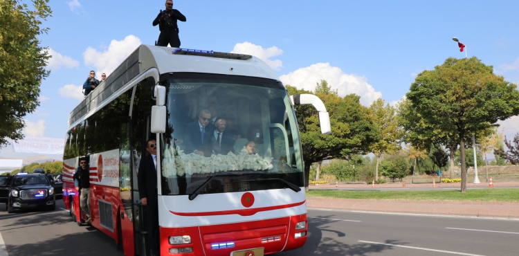 Cumhurbakan Erdoan Kayseri'de