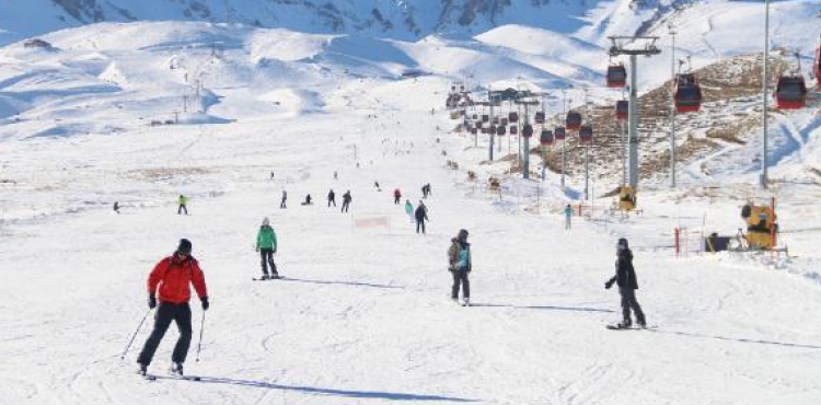 Erciyes Kayak Merkezi'ne yabanc turist ilgisi