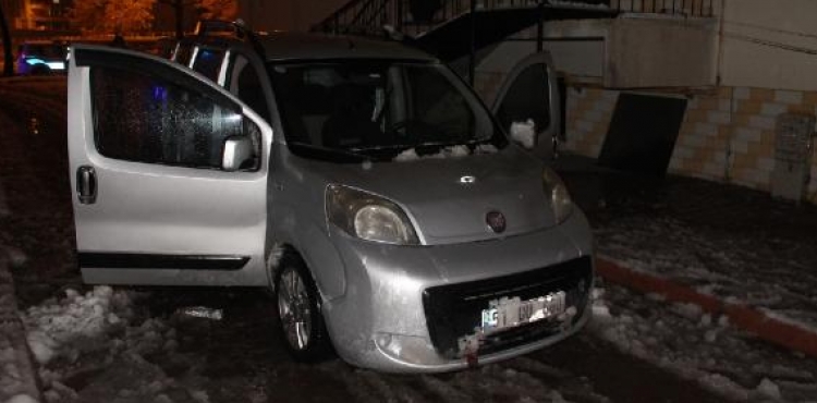Kayseri'de polisin 'dur' ihtarna uymayan 3 pheli, arac terk edip, yaya olarak kat