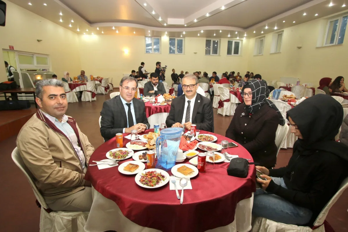 Hacılar Belediye Personeli İftar Yemeğinde Buluştu