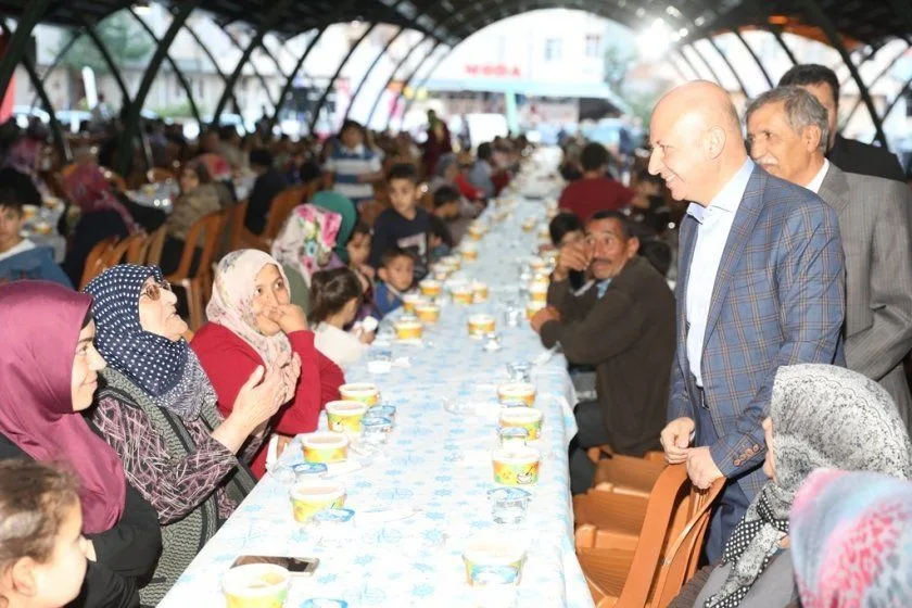 İftar Sofrası Argıncık Mahallesinde Kuruldu