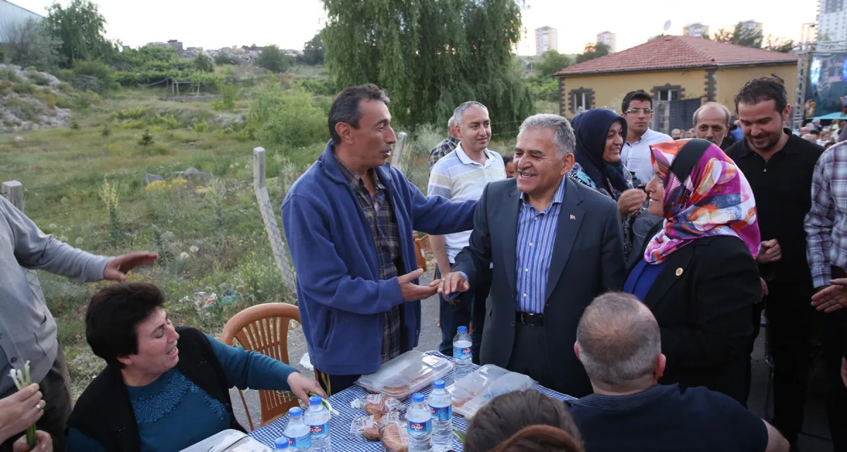 İftar Sofrası Serkent İle Şirintepe Mahallelerinde