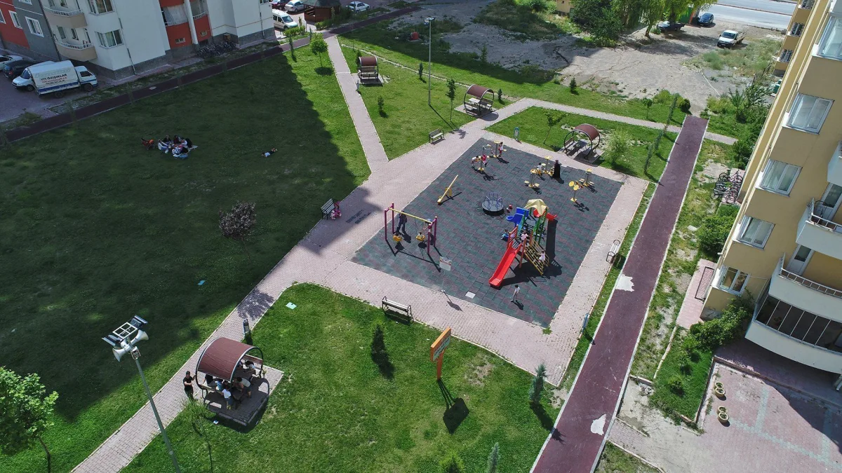 4 Yılda 42 Park