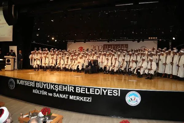 "Manen De Güçlü Olmalıyız"