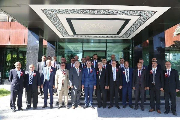 Büyükşehir'den Esnaflar İçin Önemli Rapor