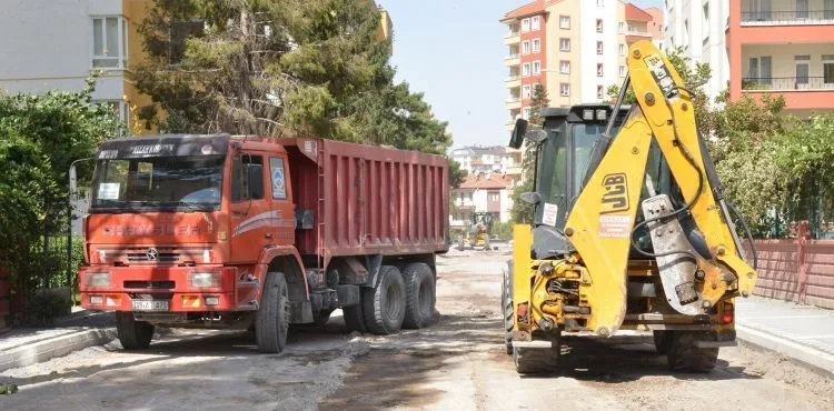 Melikgazi 13 Bin Ton Asfalt Çalışmasına Başladı
