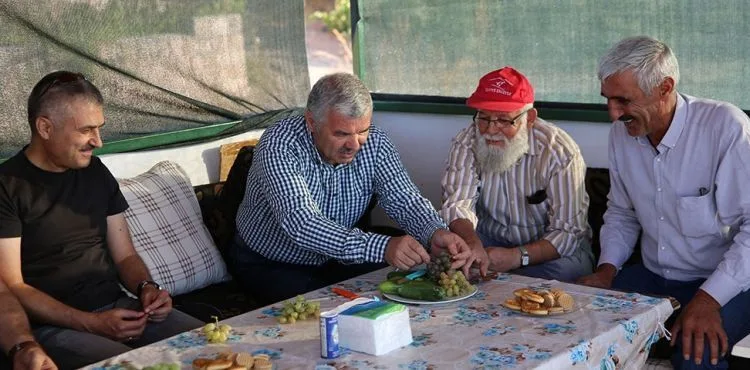 Başkan Çelik Taşhanlı Vatandaşa Misafir Oldu