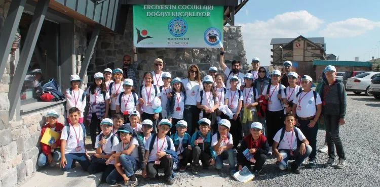Erciyes’in Çocukları Doğayı Kucaklıyor