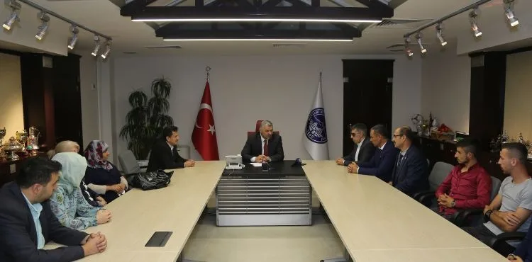 Şehit Aileleri ve Gaziler Büyükşehir’de