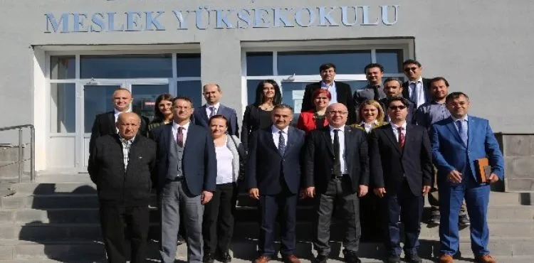 Kayseri Üniversitesi Rektörü Karamustafa'dan Seyrani kampüsüne ziyaret