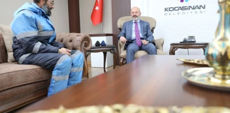 BAŞKAN ÇOLAKBAYRAKDAR’DAN PERSONELİNE TEŞEKKÜR