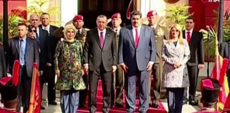 Venezuelalı askerler İstiklal Marşı'nı hep bir ağızdan okudu