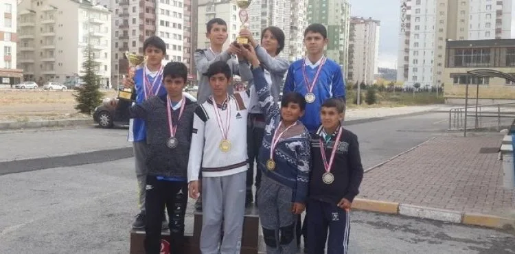Okullar Arası Bocce Yıldızlar Gençler İl Birinciliği Tamamlandı