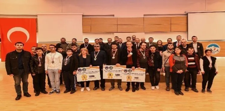 Görme Engellilerden Başkan Çelik'e teşekkür
