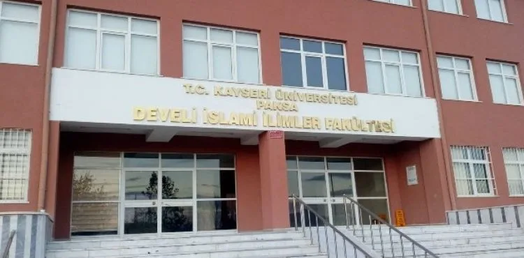 Develi'de İslami Bilimler Fakültesi Açıldı