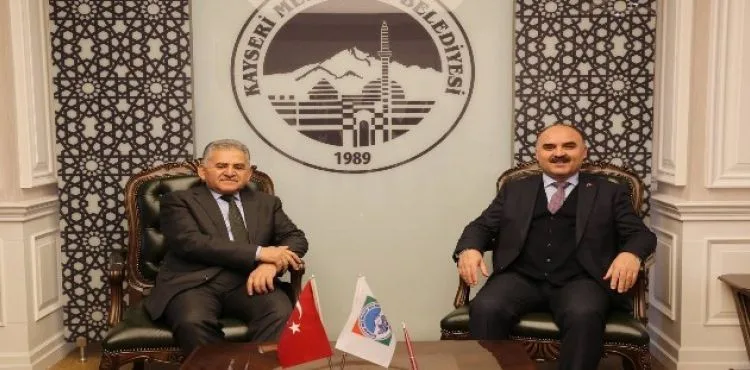 Vali Şehmus Günaydın Başkan Büyükkılıç'ı ziyaret etti