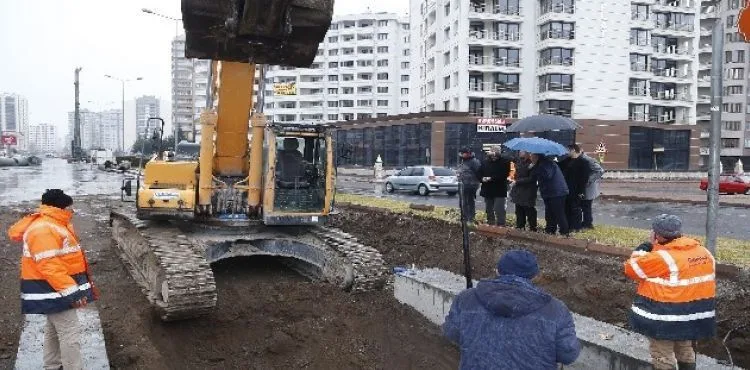 Sivas caddesi yer altından geçiliyor