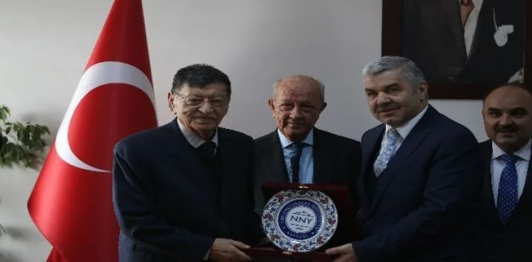 "Devlet Hastanesi'nin olduğu alan Nuh Naci Yazgan Tıp Fakültesi olsun"