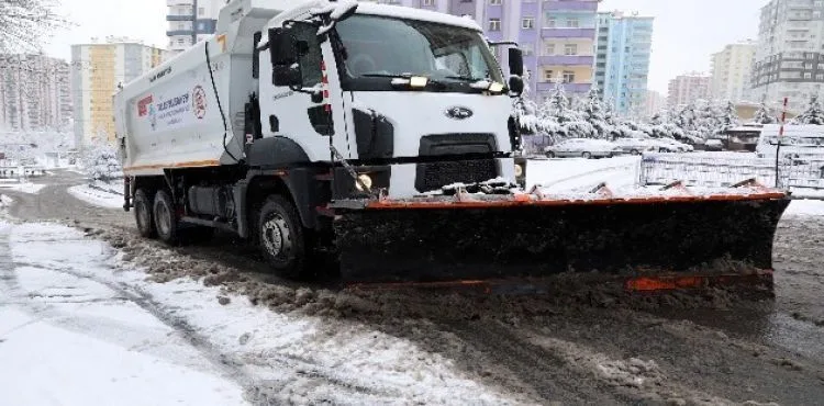 Talas'ta yeni sistemle 24 saat karla mücadele
