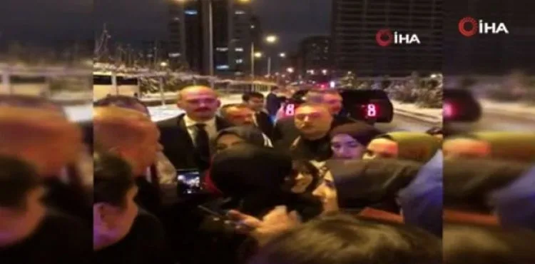 Cumhurbaşkanı Erdoğan'dan öğrencilere sürpriz
