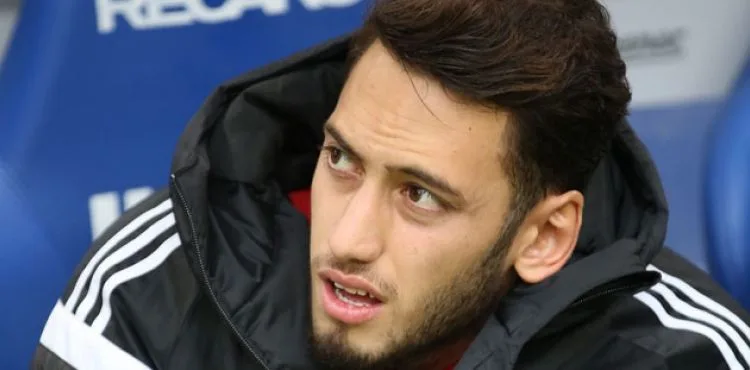 Hakan Çalhanoğlu: 'Galatasaray'da oynamak isterim'