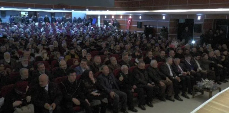 İl Müftüsü Şahin: “Mekke'in fethi kutlamaları yılbaşına alternatif değildir”