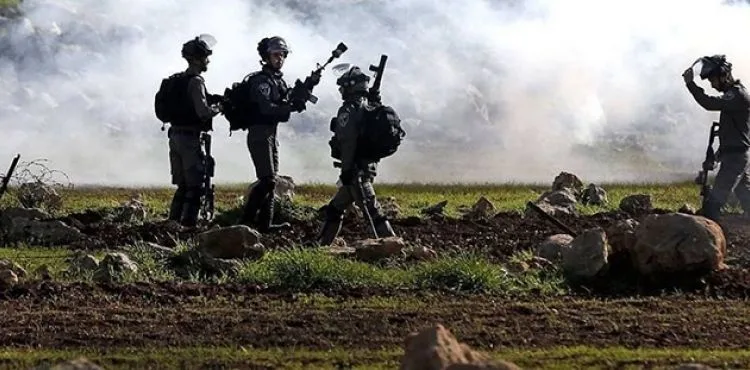 İsrail askerleri Ramallah'ın bir köyünde 28 Filistinliyi yaraladı