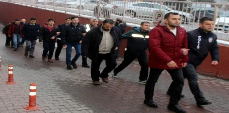 Kayseri'de FETÖ'nün mahrem asker yapılanmasından 12 kişi adliyeye çıkarıldı