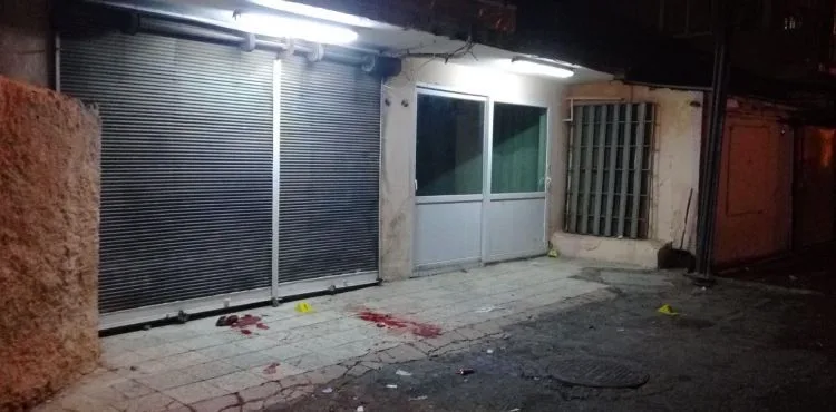 Sokak ortasında kadın cinayeti