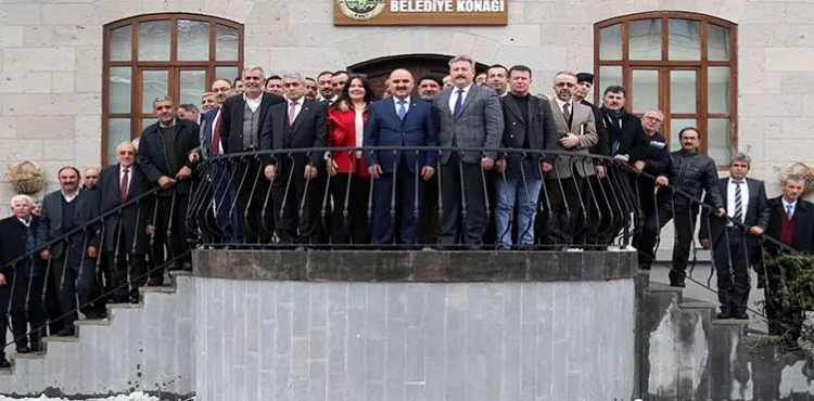 Vali Günaydın Talas’ta muhtarların sorunlarını dinledi