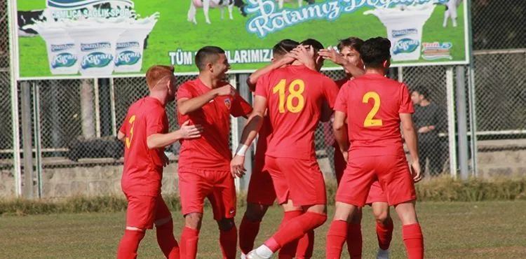 İstikbal Mobilya Kayserispor U-21 takımının konuğu Bursaspor U-21