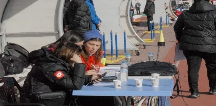 Hakemler testten geçti