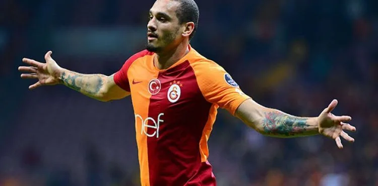 Maicon, Al-Nassr Saudi'ye transfer oldu