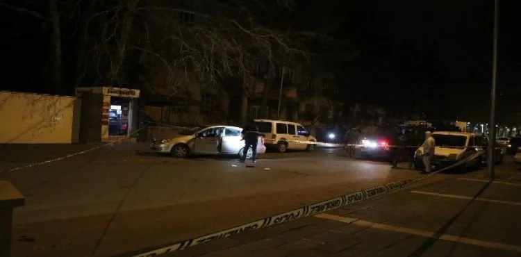 Kayseri'de devriye gezen polis ekiplerine silahlı saldırı: 1'i ağır 2 polis yaralı