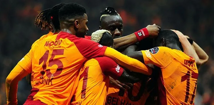 Galatasaray Trabzonspor'u 3 golle yıktı!