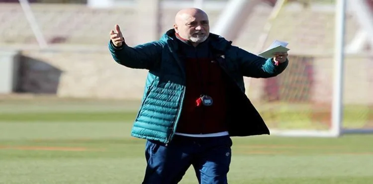 Hikmet Karaman: "Hakemler teknolojinin verdiği imkanları doğru kullanmalı"