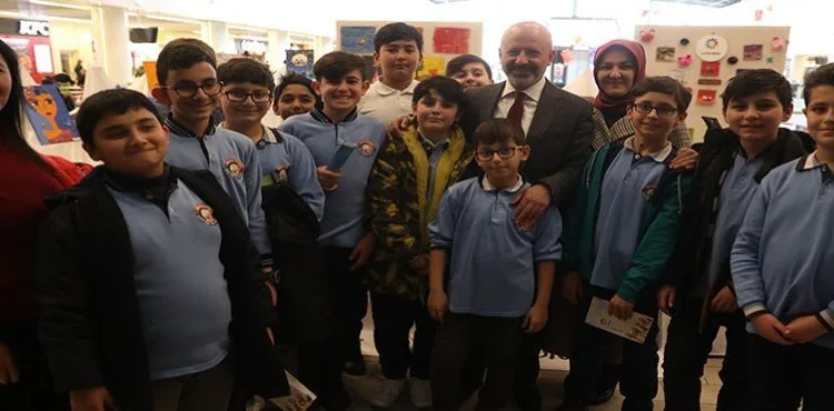 Başkan Çolakbayrakdar, "Eğitimlerle geleceğin Türkiye’sini inşa ediyoruz"