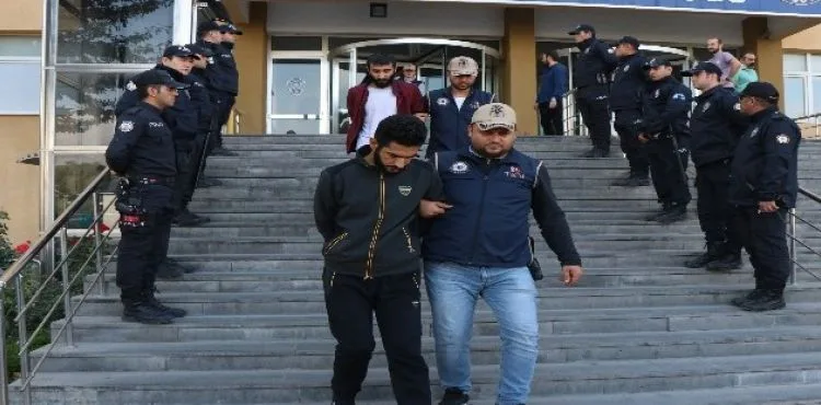 DEAŞ'ın Türkiye sorumlusunun kardeşleri hakim karşısında