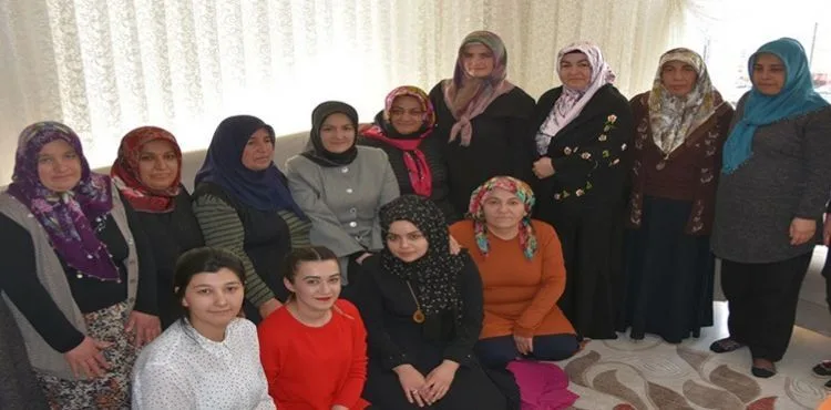 Kocasinan'da çalmadık kapı girilmedik gönül kalmıyor