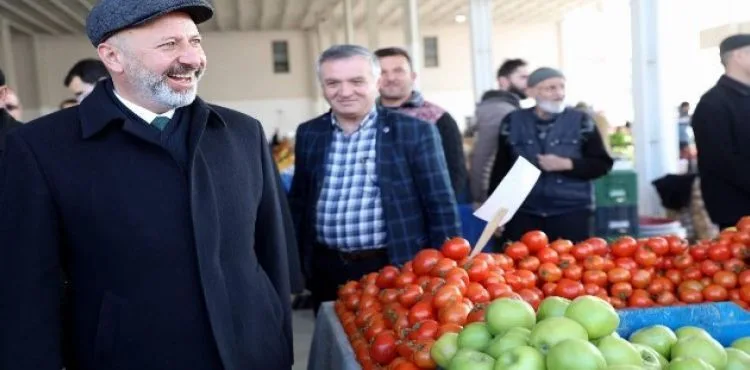 Başkan Çolakbayrakdar'dan Mimarsinan Mahallesi'ne yeni tesis müjdesi