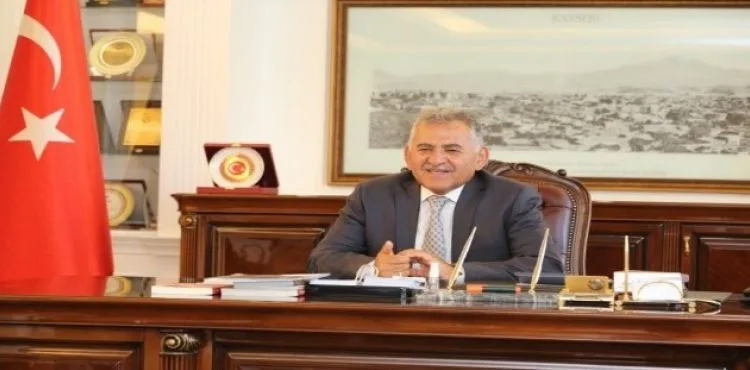 Başkan Dr. Memduh Büyükkılıç “Kayseri Kalesi içinde kıraathane olacak”