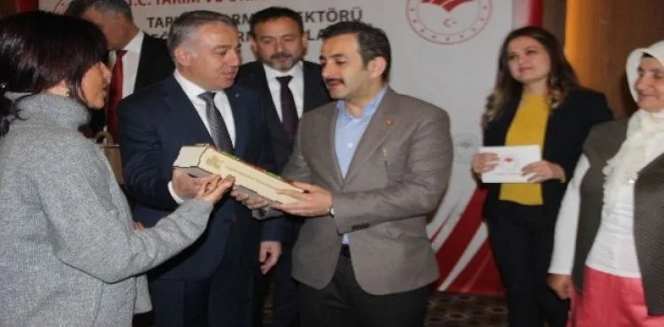Tarım Bakan Yardımcısı Mustafa Aksu: "Biz Bakanlığı, Bakanlıkta oturarak yönetmeyeceğiz"