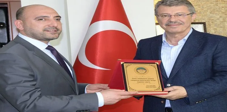 Kayseri Şeker'e Borsa'dan İstihdama Katkı Nedeniyle Plaket Verildi