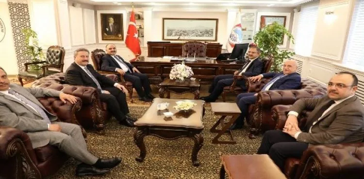 Özhaseki Başkan Palancıoğlu'nu ziyaret etti