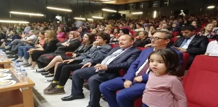 Sümer Osman Göksu İlkokulu 72.nci yılını kutladı